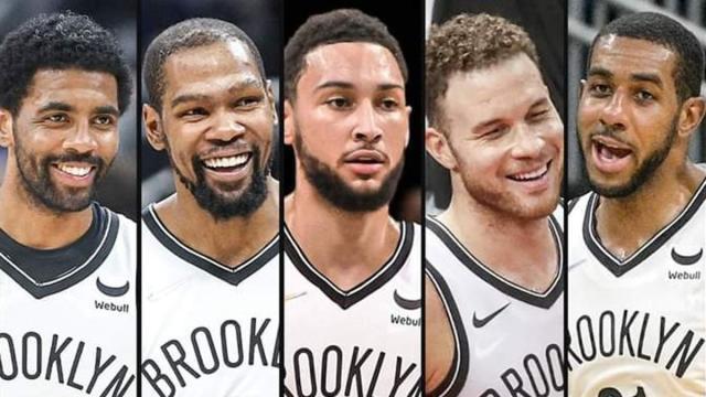 1645794940013091288.jpg 5adcf16c-d0bd-4529-a0a7-d433c480164b_source-aspect-ratio_default_0.jpg